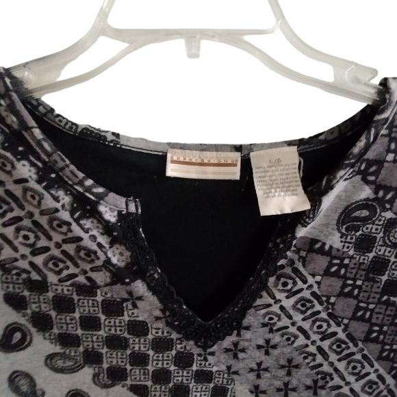 NWOT Expressions gray & black asymmetrical short sleeve dress - vneck - Picture 2 of 5